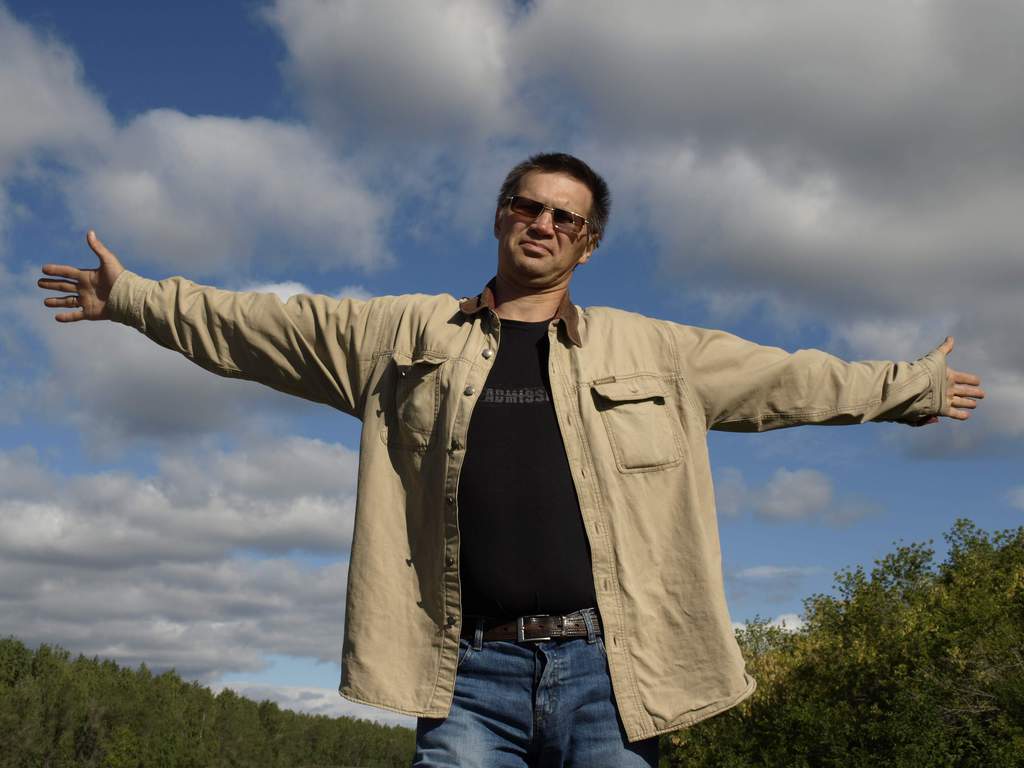 Булат Султанов