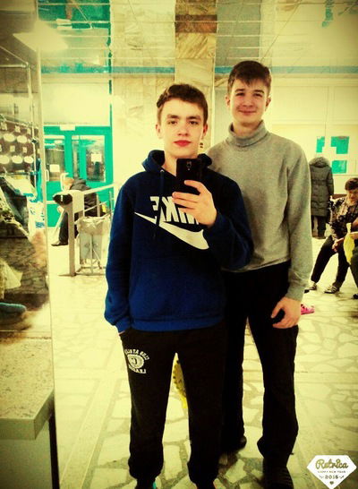 Артём Устинов