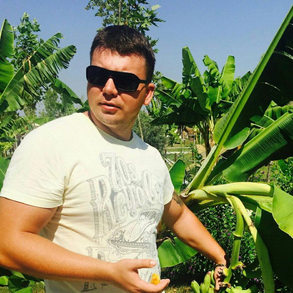 Денис Денисов