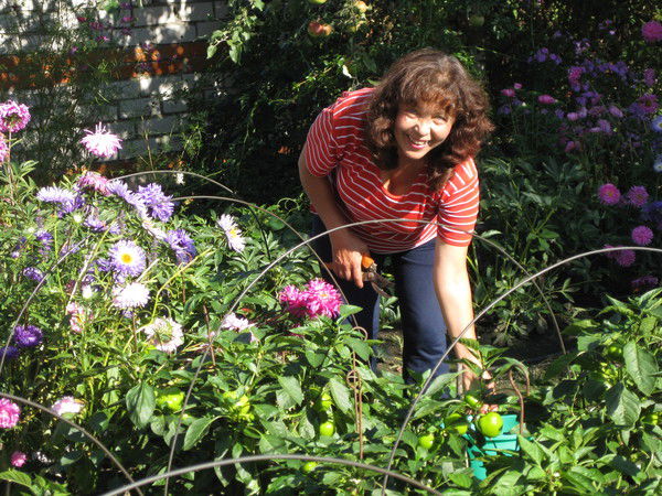 Нина Замброва