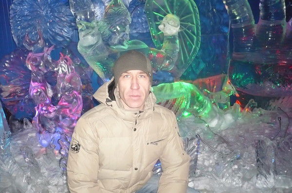 Валерий Шутов