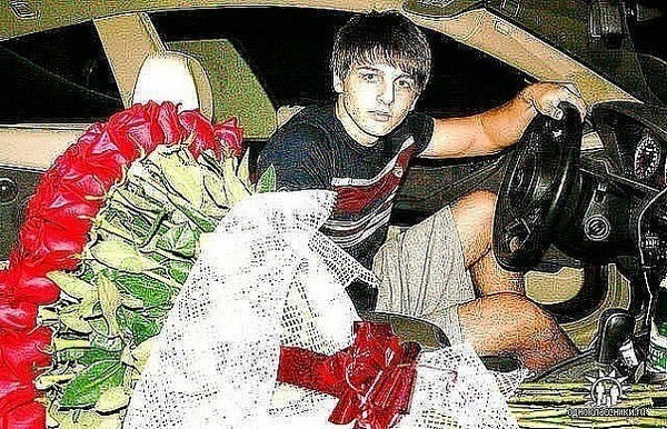 Чары Акмырадов