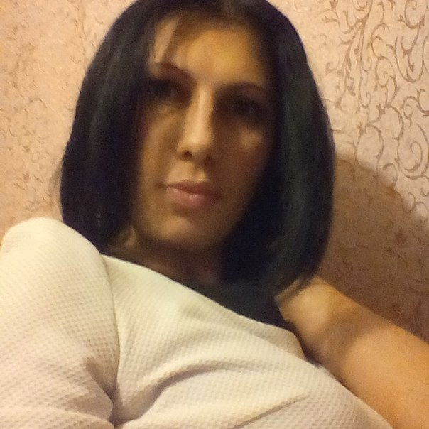 Карина Богомолова