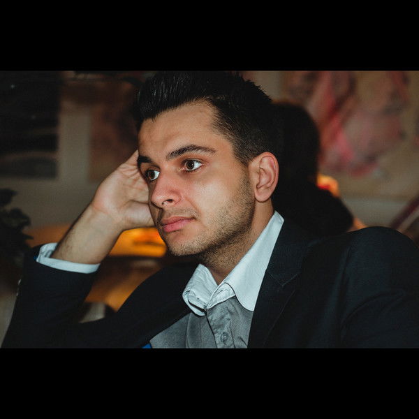 Роман Лобастов