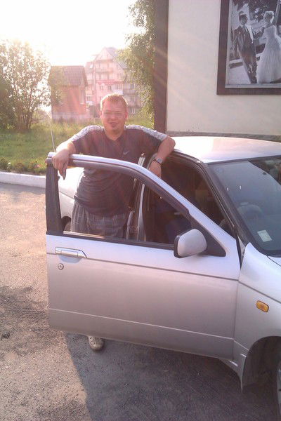 Иван Наумов