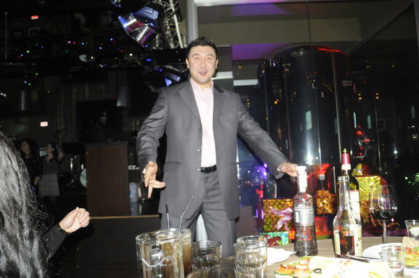 Данияр )))))))))))