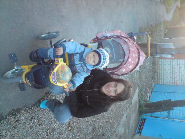 Наташа Николаева