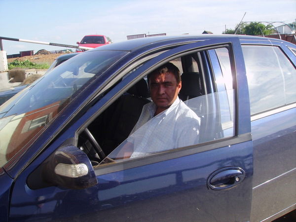 Роберт Каюмов