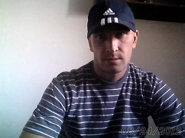 Эдуард Николаев