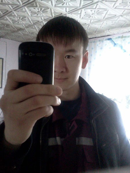 Николай Попов