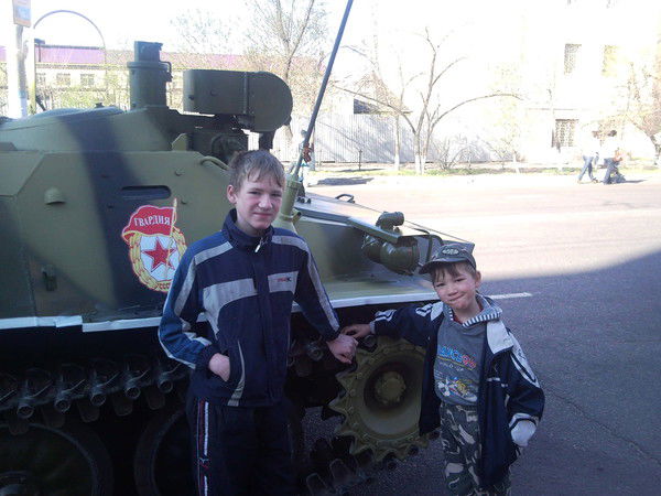 Сергей Бузов