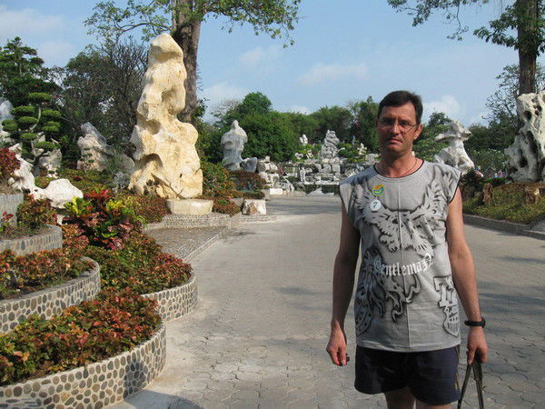 Олег Бурлаков