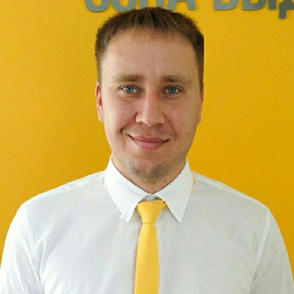 Александр Шаров