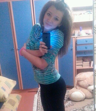 Алинка Дадонова