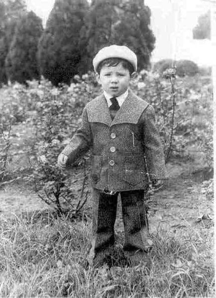 Виталий Дарий