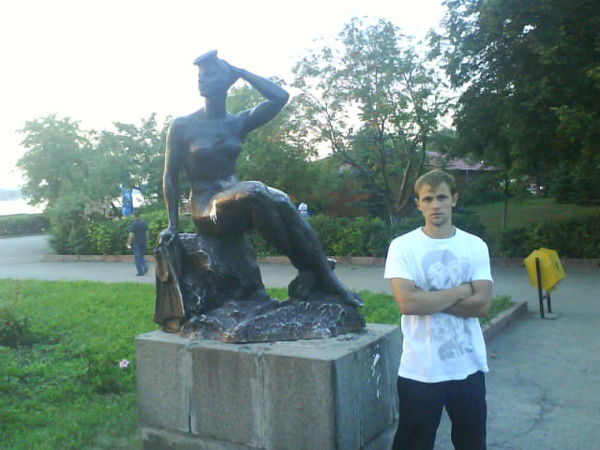 Денис Богомазов