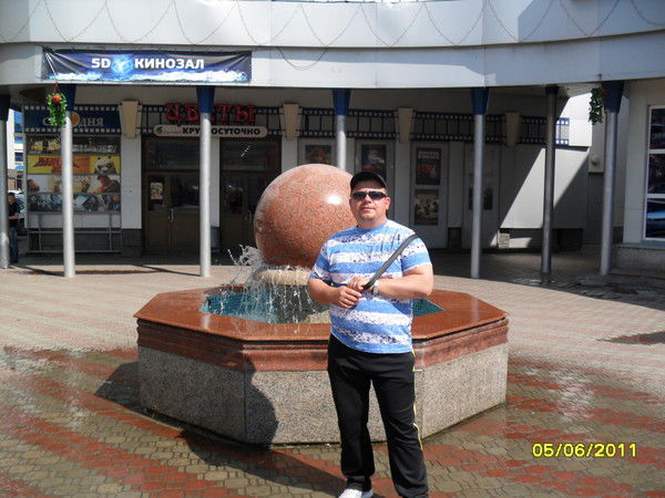 Сергей Манзуров