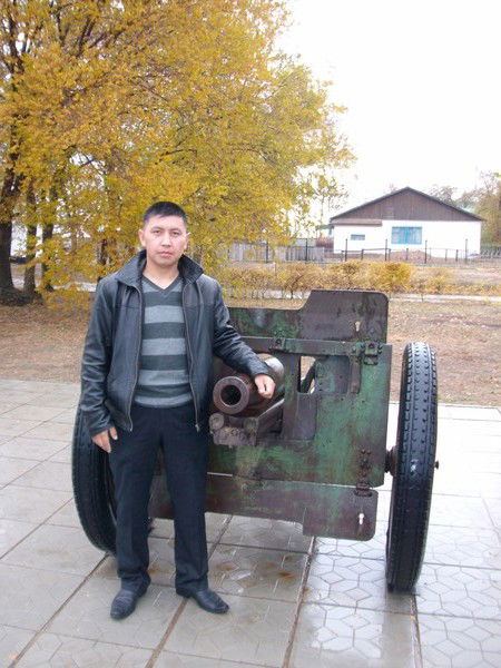 Серик Асанов