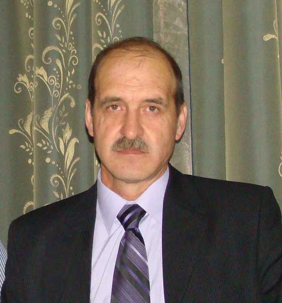 Иван Иванов