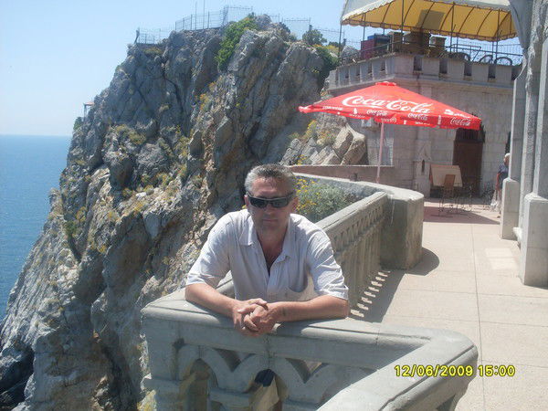 Алек Сафаров