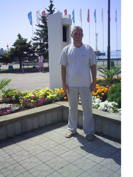 Василий Овчаров