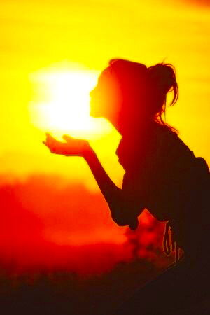 Айнур Кaжыкeновa