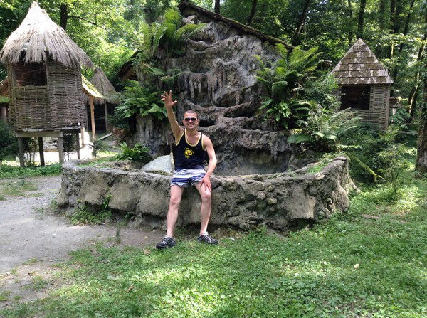 Фара Камолов