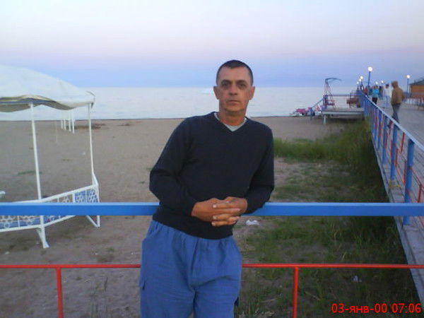 Юрий Мазуров