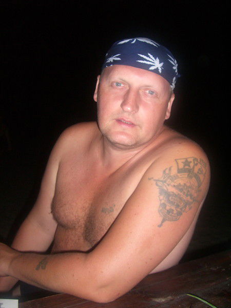 Юрий Иванов