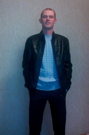 Виктор Титов