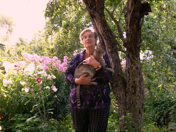 Елена Любомудрова