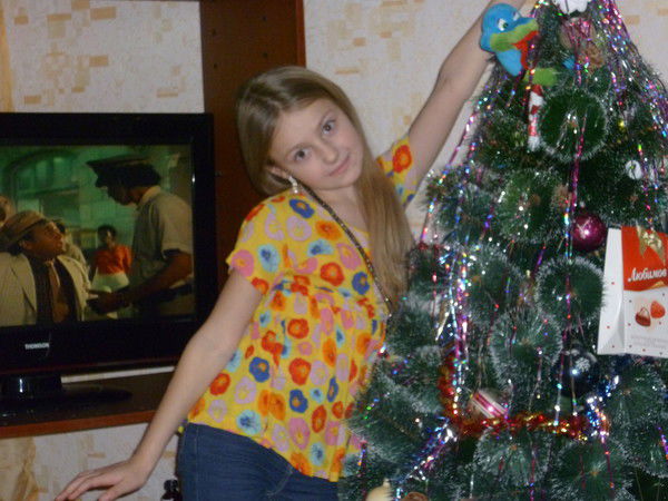 Алёна Хмарук