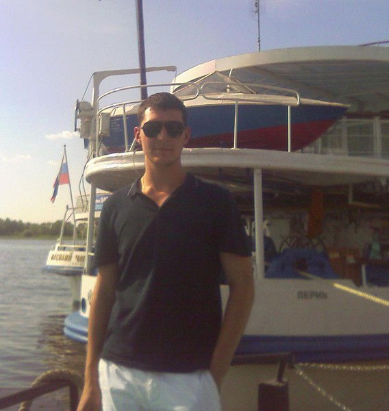 Андрей Антков