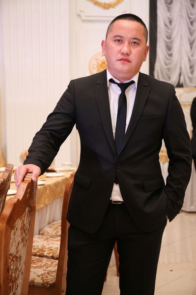 Асхат Касымханов