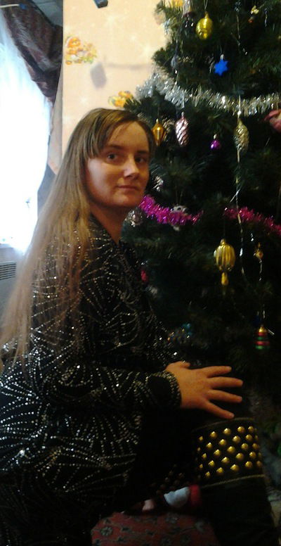 Натали Попова