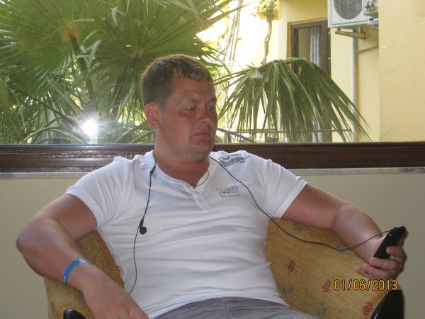 Роман Фамбулов