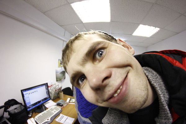 Антон Лавров