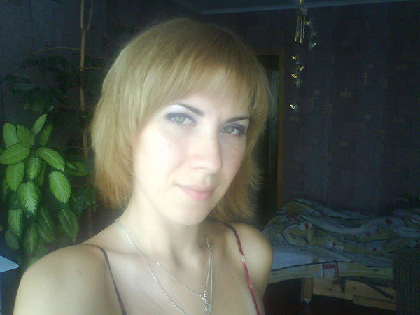 Надя Тихонова