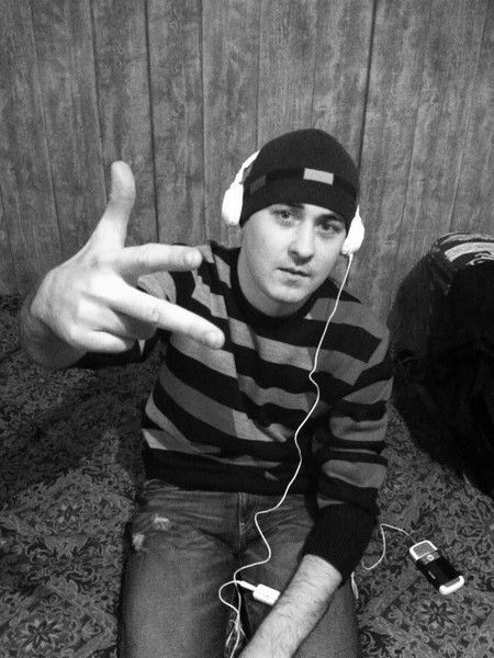 Паша Щербаков