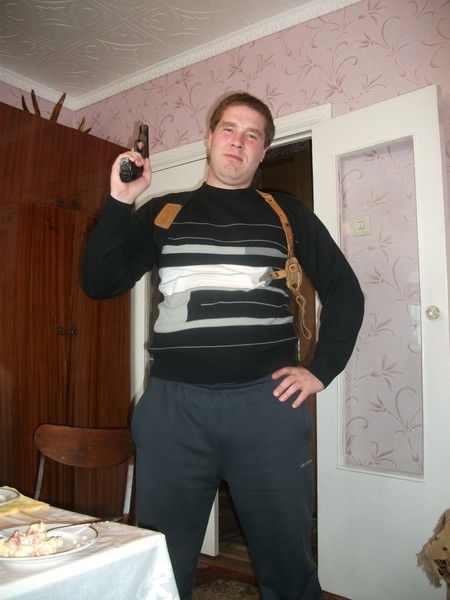 Артем Оводов