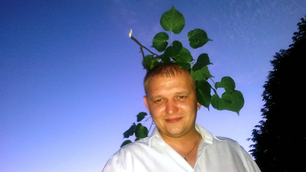 Роман Овчаров