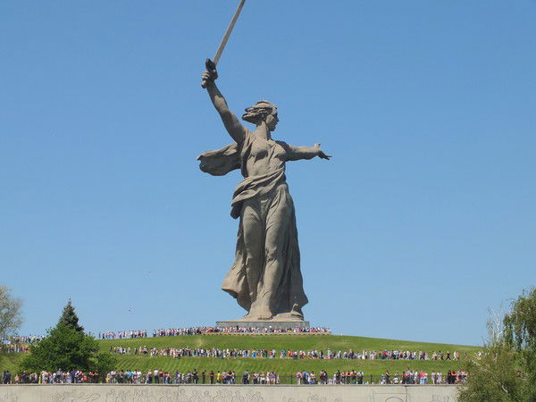 Егор Алыхов