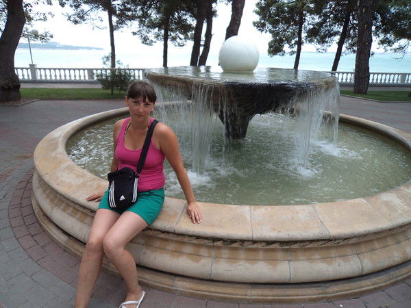 Анна Попова