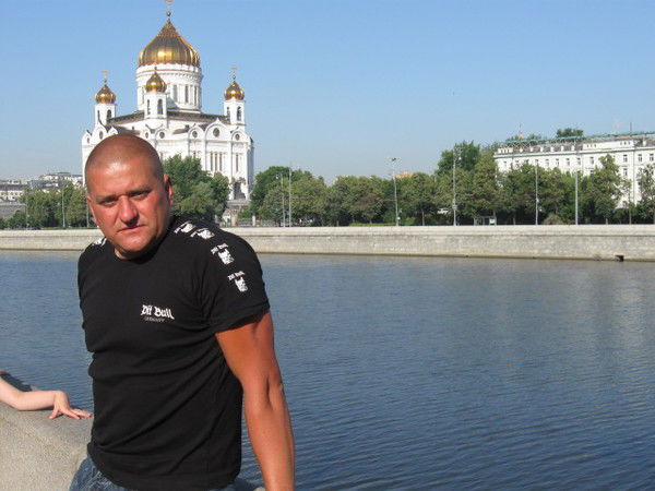 Артём Жаров