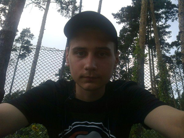 :::::::::: Игорь Лущиков:::::::::