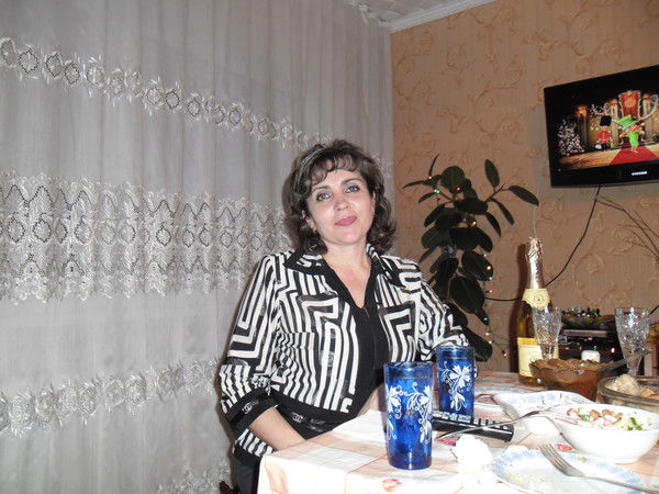 Eлена Шеина