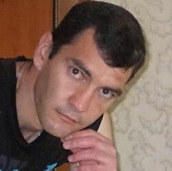 Виталик Новоселов