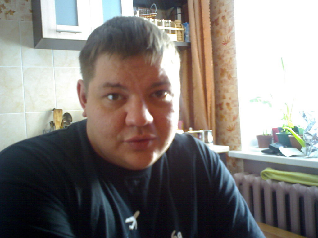 Роман Пахомов