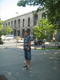 Гриша Робей