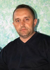 Анатолий Стариков